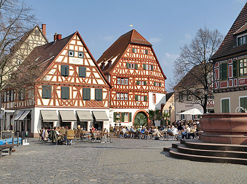 

Historische Häuser am Marktplatz