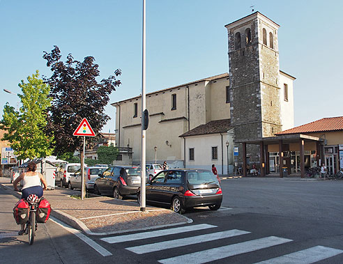 Piazza Guglielmo Marconi