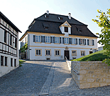 Altmühlradweg: Barocker Pfarrhof Dollnstein