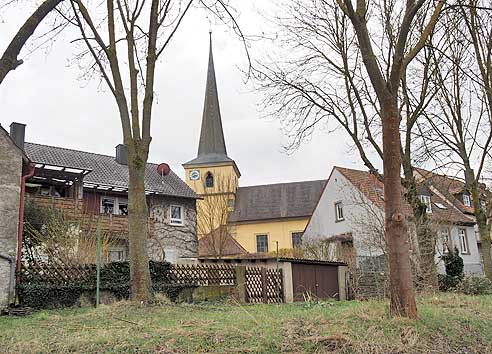 Johanneskirche in Fahr