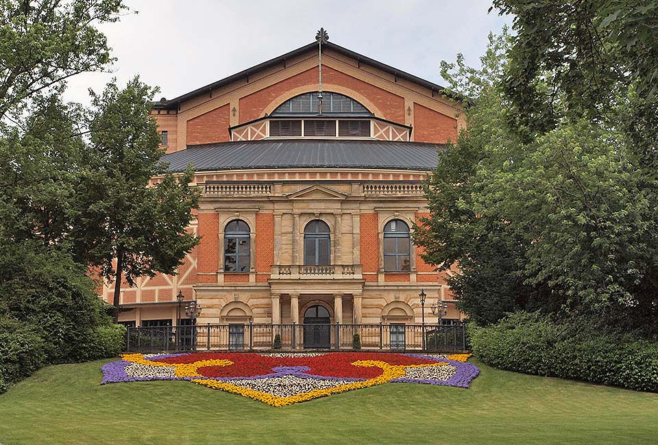 Bayreuth Festspielhaus