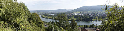 Panorama von der Henneburg auf das Maintal
