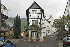 Idyllische Häuser in Lösnich
