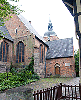 Schöne Backsteinkirche