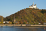 Rheintalradweg: Burg Marksburg auf der rechten Seite