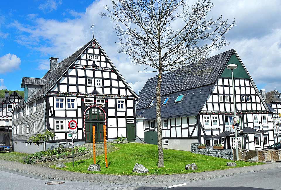 Typische Fachwerkhäuser in Assinghausen
