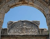 Ephesos Hadrianstempel