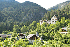 Schloss Fernstein
