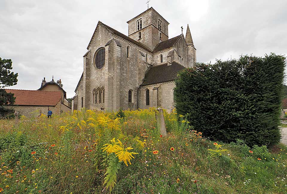 Romanische Kirche Saint-Symphorien in Nuits-Saint-Georges